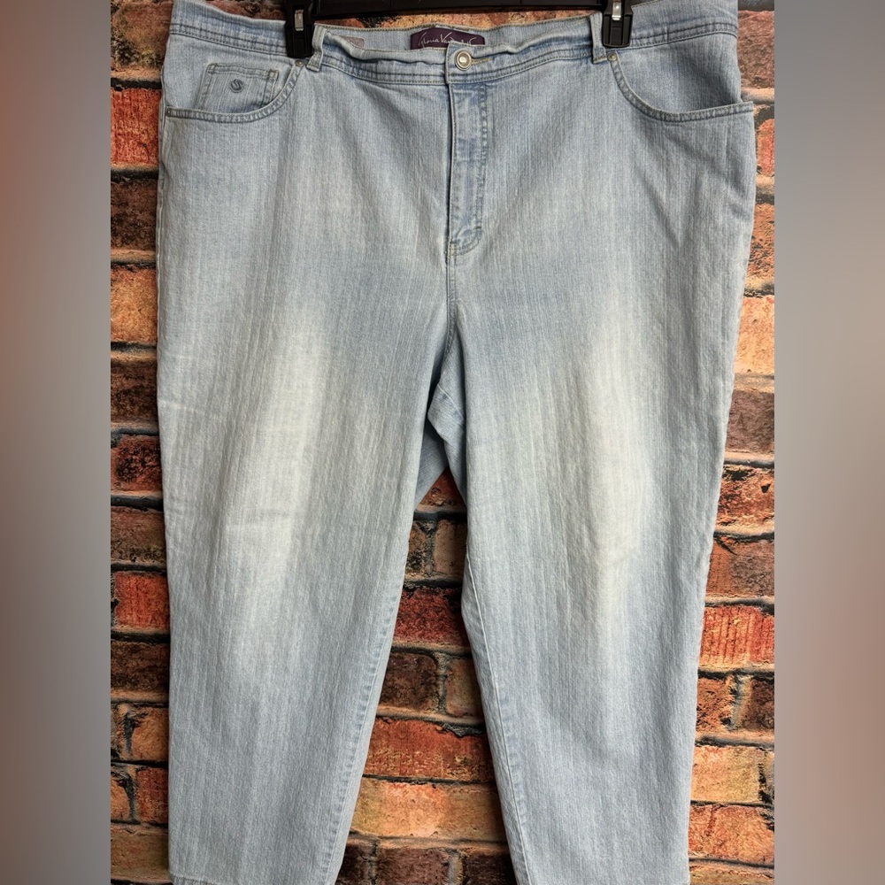 Gloria Vanderbilt Amanda High Waist Light Wash Denim Jeans Size 24 - Picture 3 of 5